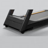 Matrix Endurance Premium LED Беговая дорожка