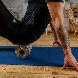 Массажный ролик TOGU Blackroll 30 см, средняя жесткость, черный