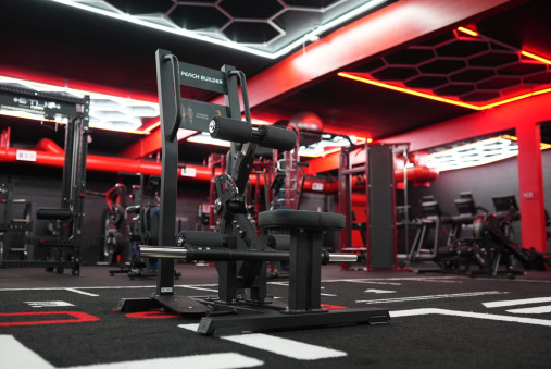 Тяга бедра стоя серии Peach Builder PB402 тренажер на свободных весах Тяга бедра стоя серии Peach Builder PB402 тренажер на свободных весах