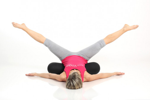 Массажный ролик TOGU Multiroll mein Yoga 80 см, черный